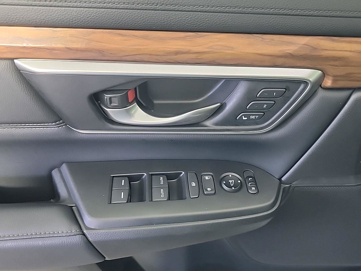 Certified 2019 Honda CR-V Touring image 34