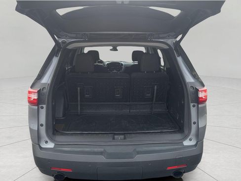 Used 2021 Chevrolet Traverse LT w/ LPO, Floor Liner Package AWD/4WD image 26