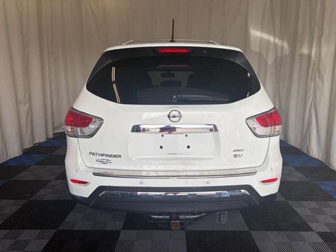 Used 2016 Nissan Pathfinder SV image 7