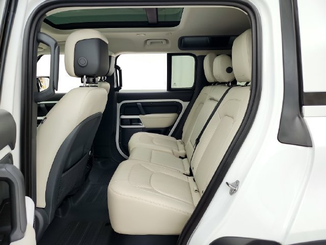 Certified 2023 Land Rover Defender 110 S AWD/4WD image 30