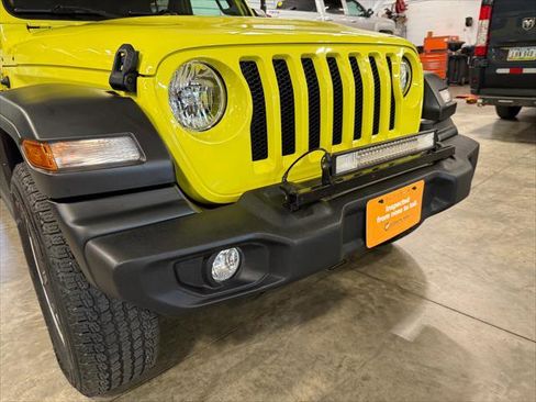 Certified 2023 Jeep Wrangler Unlimited Sport image 2