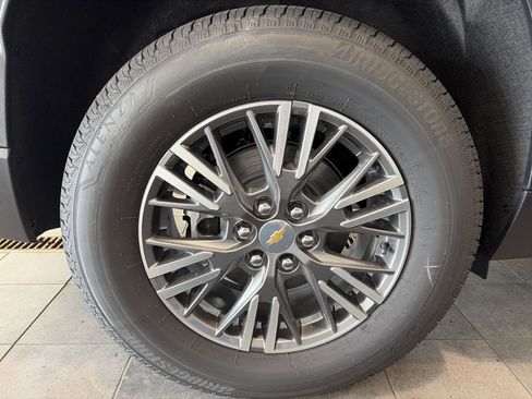 New 2026 Chevrolet Traverse LT w/ Driver Confidence Package FWD image 11