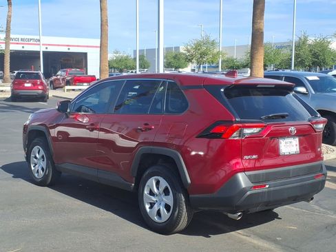 Certified 2025 Toyota RAV4 LE FWD image 6