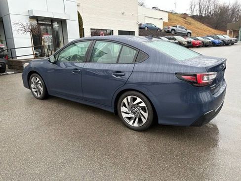 Used 2024 Subaru Legacy Limited image 5
