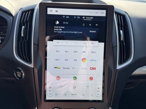 Used 2023 Ford Edge SEL w/ Convenience Package image 26