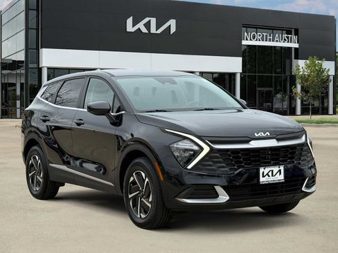 Certified 2023 Kia Sportage LX image 5