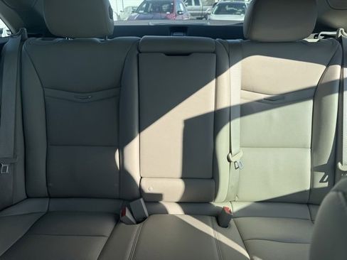 Used 2016 Cadillac XTS Luxury w/ Driver Awareness Package image 11