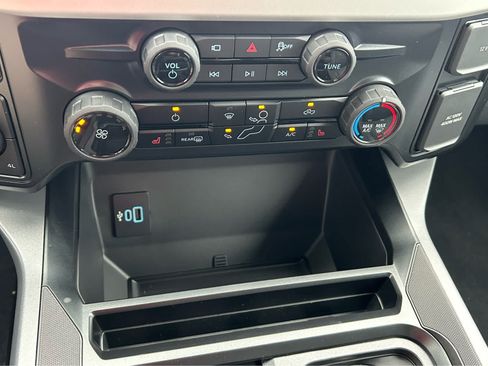 New 2026 Ford F250 XLT w/ XLT Premium Package AWD/4WD image 50