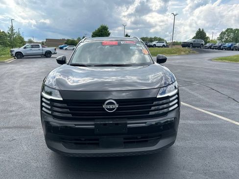 Used 2026 Nissan Kicks SV w/ SV Premium Package AWD/4WD image 8