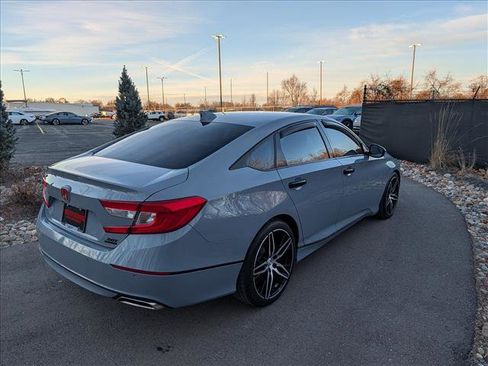 Used 2021 Honda Accord Touring image 5