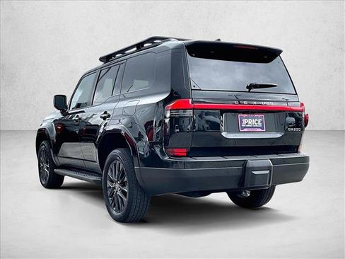 Used 2025 Lexus GX 550 image 13