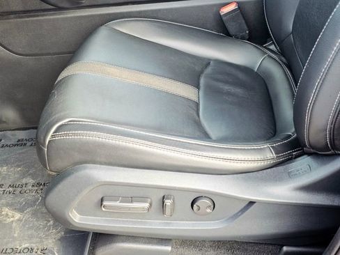 Used 2023 Honda Pilot EX-L image 19