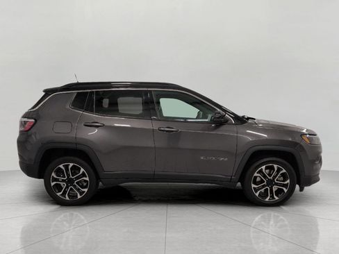 Used 2023 Jeep Compass Limited AWD/4WD image 11