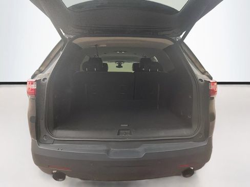 Used 2020 Chevrolet Traverse LT w/ LT Premium Package AWD/4WD image 28