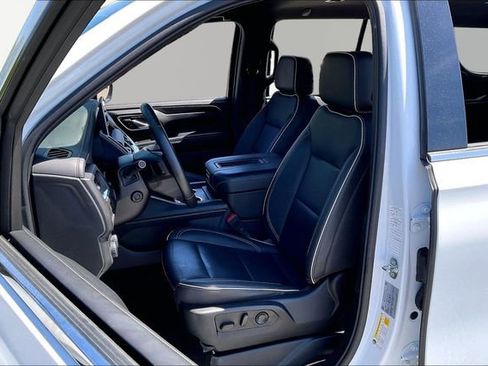 Used 2024 Chevrolet Tahoe Premier image 15