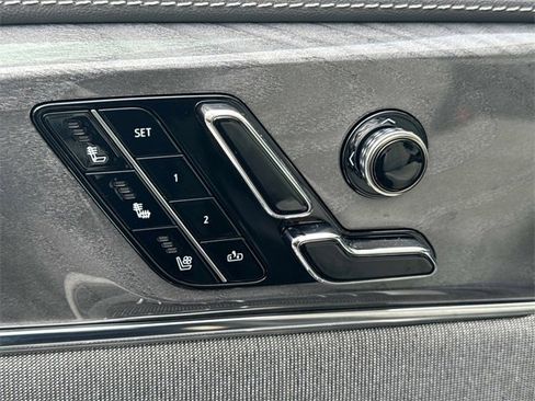 New 2025 Cadillac Escalade IQ Luxury 1 image 28