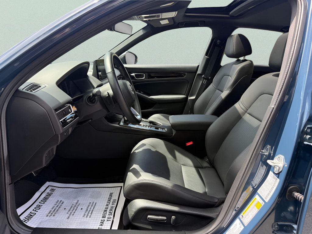 Certified 2025 Honda Civic Sport Touring image 9