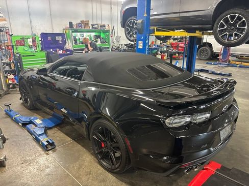 Used 2024 Chevrolet Camaro SS RWD image 3