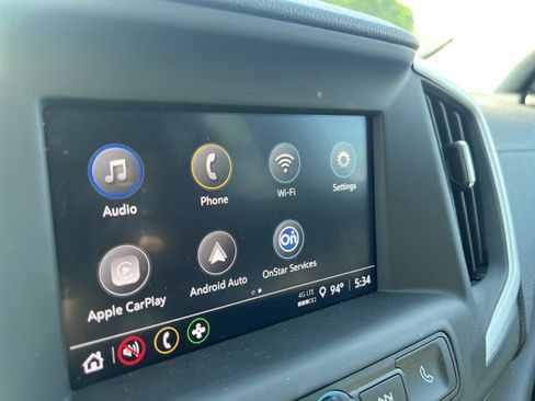 Used 2023 GMC Terrain SLE w/ Driver Convenience Package FWD image 14