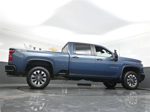 Used 2024 Chevrolet Silverado 2500 Custom w/ Custom Convenience Package image 52