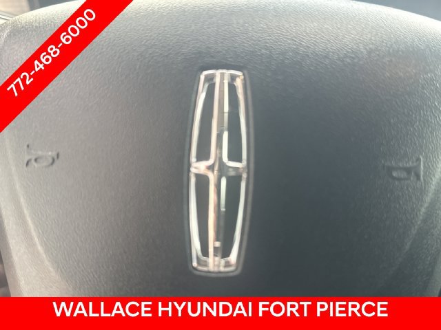 Used 2023 Lincoln Corsair FWD image 20
