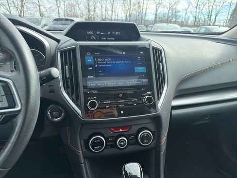 Used 2022 Subaru Crosstrek 2.5i Limited w/ Moonroof Package 1 image 16