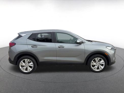 Used 2025 Buick Encore GX Preferred image 16