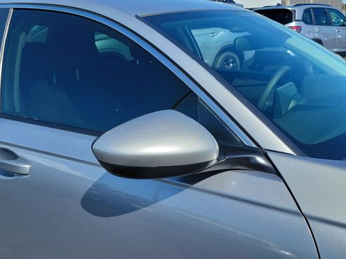 Used 2024 Honda Accord LX image 9
