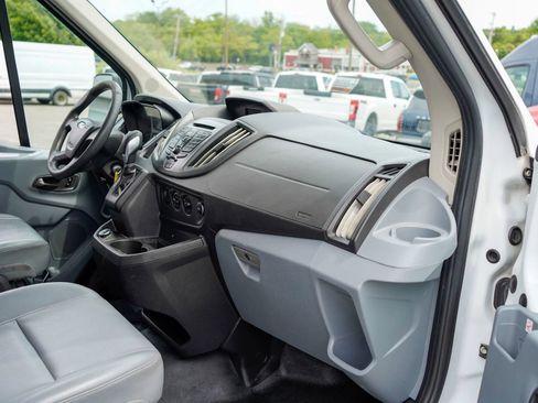 Used 2019 Ford Transit 150 148 Medium Roof RWD image 17