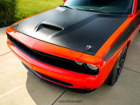Used 2017 Dodge Challenger R/T w/ Quick Order Package 22P T/A RWD image 38