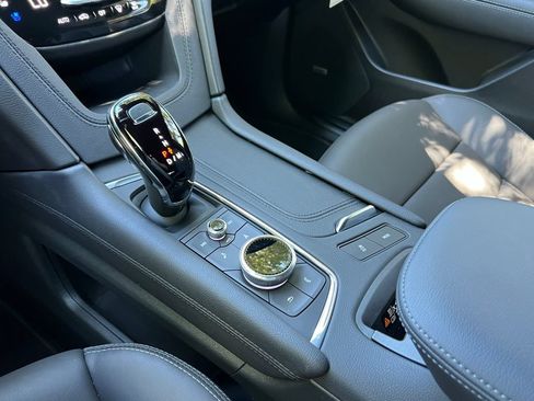 New 2026 Cadillac XT5 Premium Luxury w/ LPO, ONYX Package FWD image 46