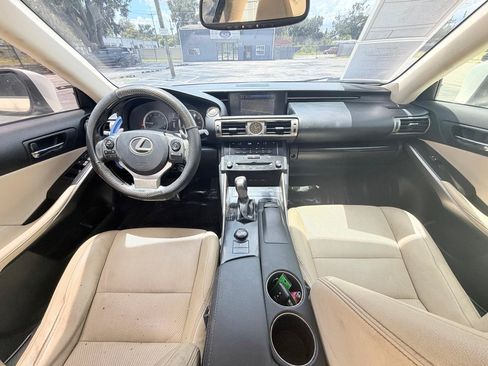 Used 2014 Lexus IS 350 w/ Navigation Package RWD image 11