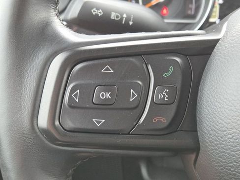 Used 2021 Jeep Wrangler Unlimited Sport AWD/4WD image 12