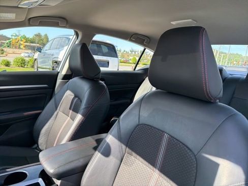 Used 2025 Nissan Altima 2.5 SR image 21