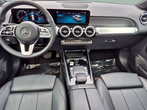 Used 2023 Mercedes-Benz GLB 250 image 15