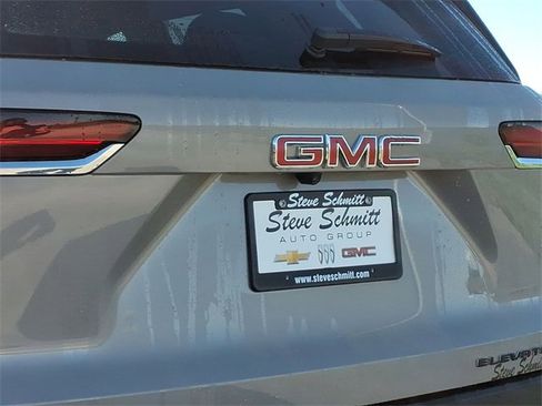 New 2026 GMC Terrain Elevation w/ Elevation Premium Package image 30