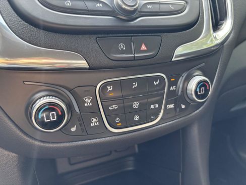 Used 2024 Chevrolet Equinox LT w/ LPO, Floor Liner Package AWD/4WD image 27