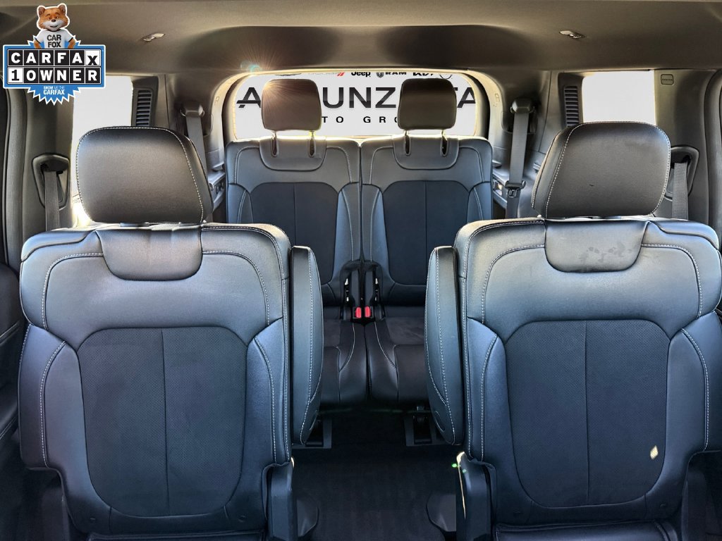 Used 2023 Jeep Grand Cherokee L Laredo AWD/4WD image 18