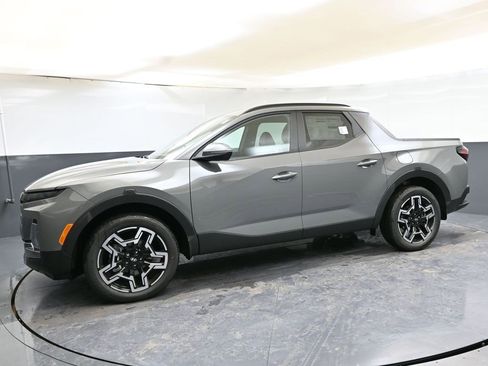 Certified 2025 Hyundai Santa Cruz Limited image 2