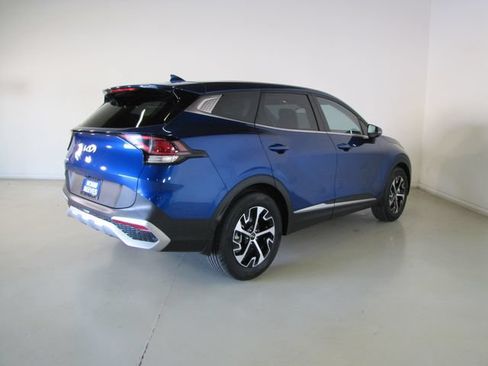 Used 2023 Kia Sportage EX FWD image 25