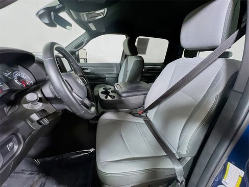 Used 2024 RAM 2500 Big Horn w/ Bed Utility Group image 19