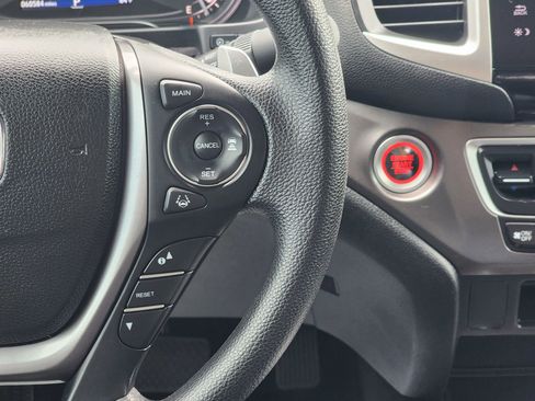 Used 2020 Honda Ridgeline Sport image 13