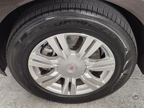 Used 2015 Cadillac SRX Luxury w/ Driver Awareness Package image 11