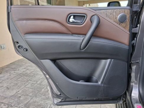 Used 2022 INFINITI QX80 Premium Select w/ Cargo Package RWD image 22