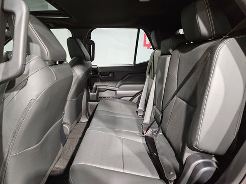 New 2026 Toyota 4Runner TRD Off-Road Premium AWD/4WD image 22