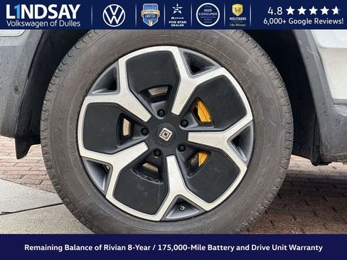 Used 2022 Rivian R1T Launch Edition image 8