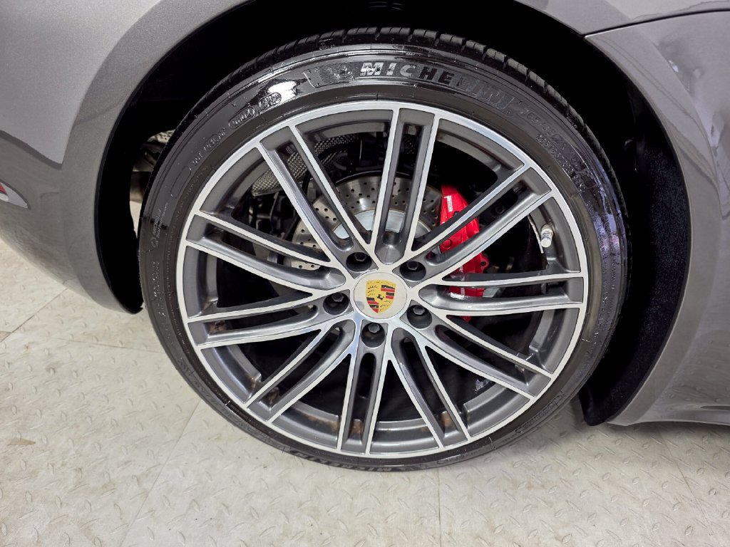 Used 2025 Porsche 718 Boxster S RWD image 16