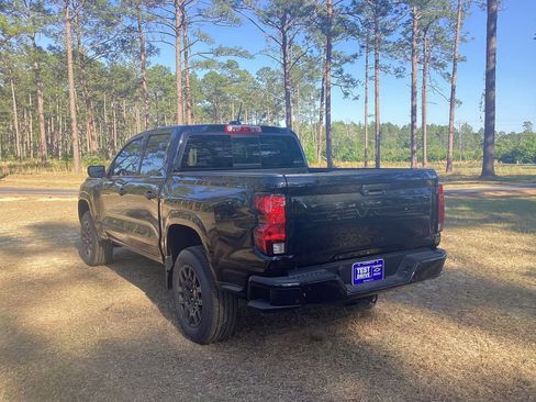 New 2026 Chevrolet Colorado W/T w/ WT Custom Package RWD image 3