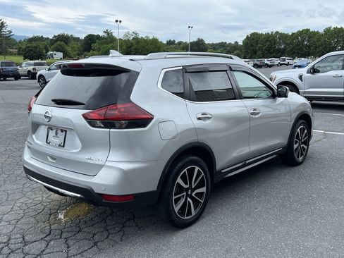 Used 2020 Nissan Rogue SL AWD/4WD image 6