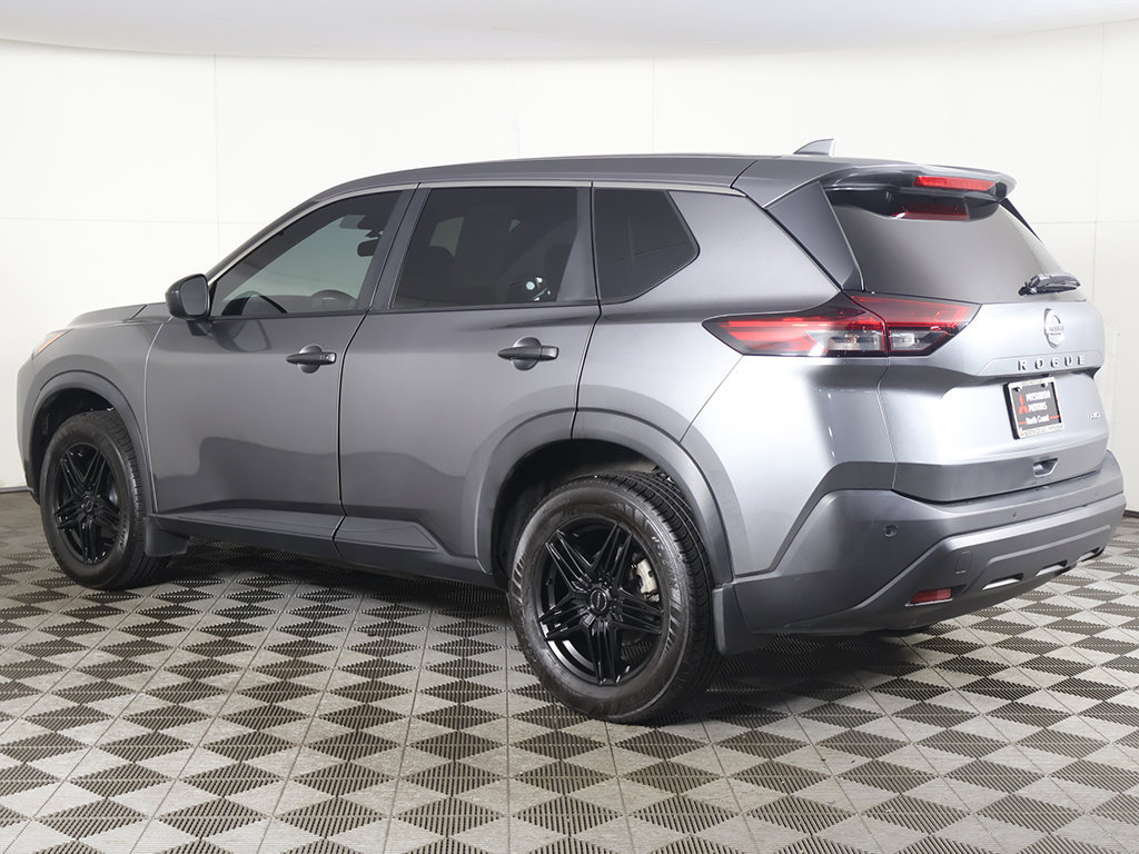 Used 2021 Nissan Rogue S AWD/4WD image 7